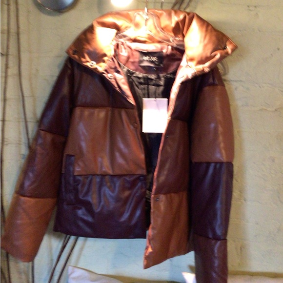 SALE ! Rare DELUC chocolate color block puffer jacket - Picture 3 of 4